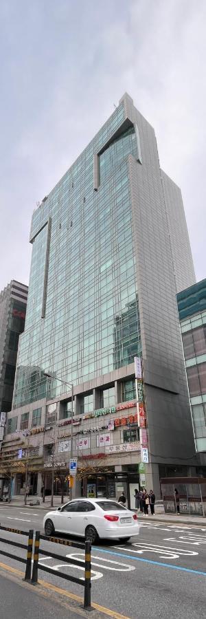 ソウル特別市1 Minute House From Hongdaeアパートメント エクステリア 写真